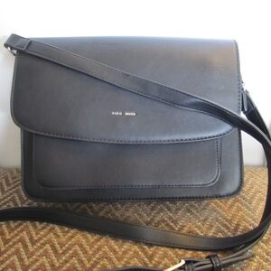 Pixie Mood Crossbody Multi Pocket Purse